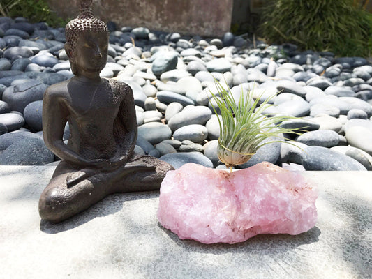 The Beauty of Rose Quartz: The Crystal of Love