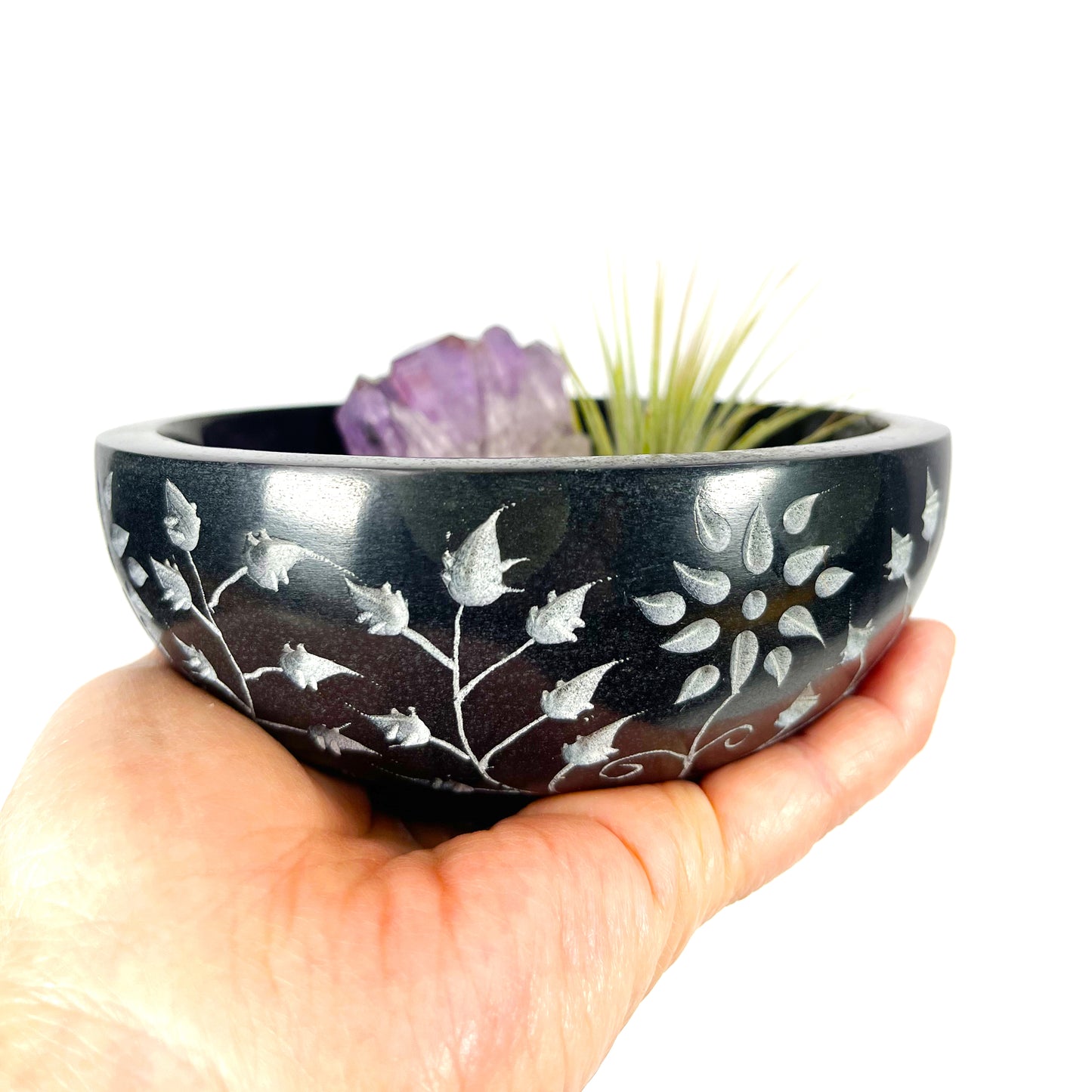 5" Black Floral Carved Marble Smudge Bowl (Includes Air Plant, Amethyst, Citrine, Rose Quartz)