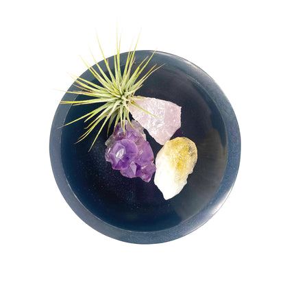 5" Black Floral Carved Marble Smudge Bowl (Includes Air Plant, Amethyst, Citrine, Rose Quartz)